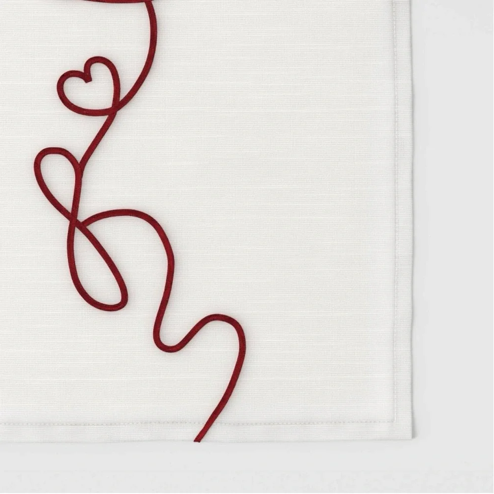 Threshold Ribbon Love Table Runner and Cocktail Napkins Set of 4 White & Red NWT
